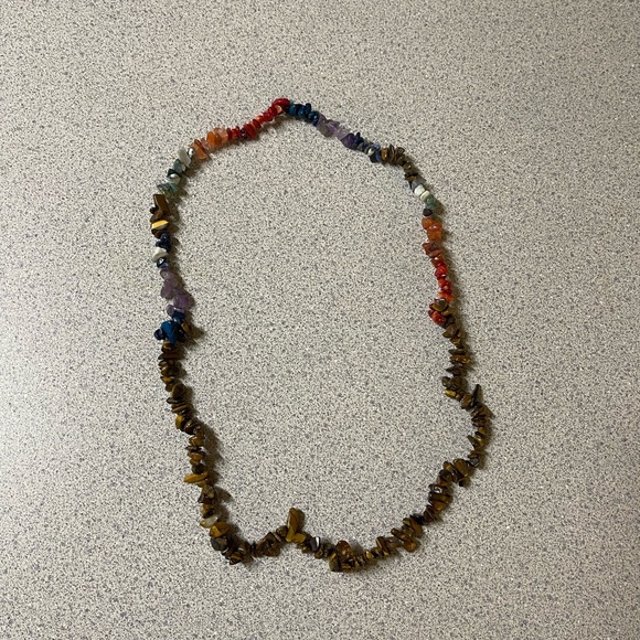 Extra long stone bead necklace - Picture 4 of 5